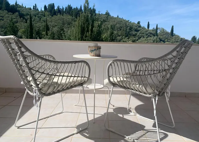 Villa Fedrita Akharavi